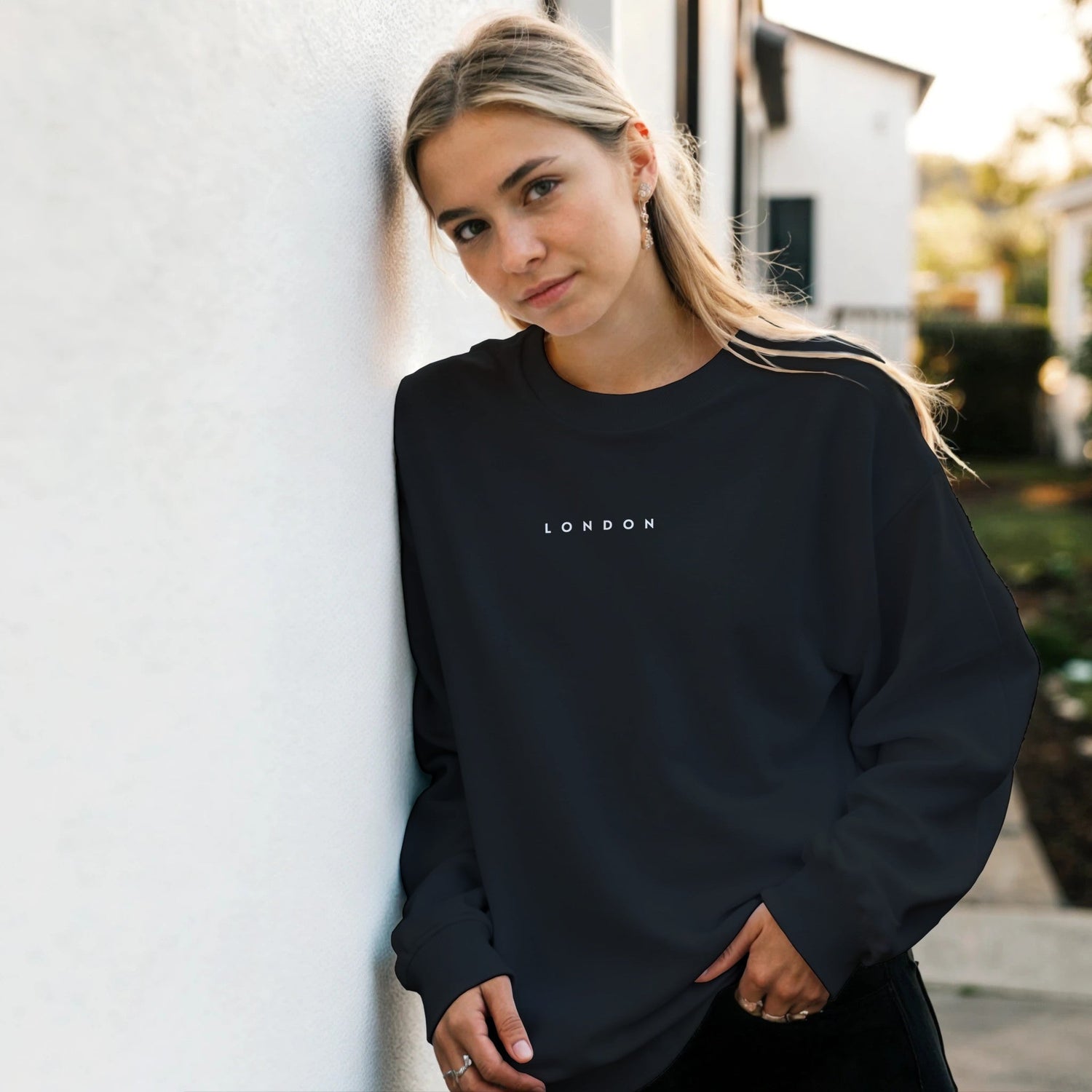 Sweatshirt